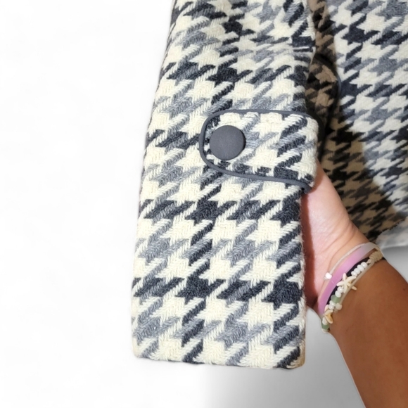 Soia & Kyo Women's Houndstooth Checkered Margo Wool Coat Ivory Grey Black, Small - Picture 7 of 17